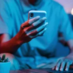 Como transferir saldo de um telemovel para outro