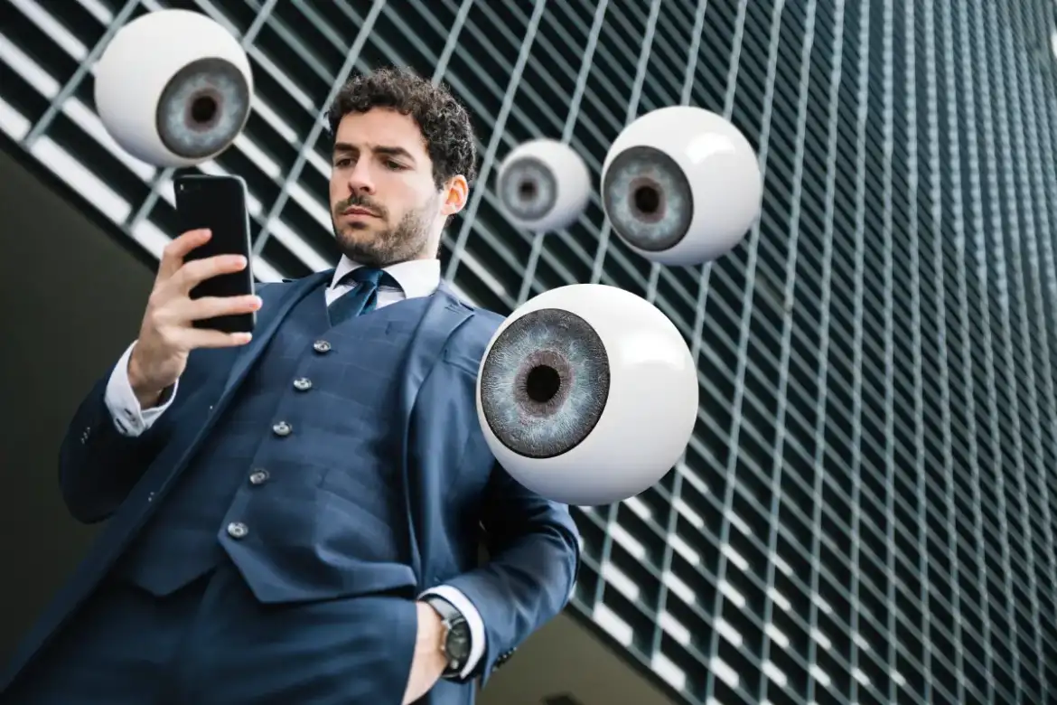 Câmara de vigilância ligada ao telemóvel