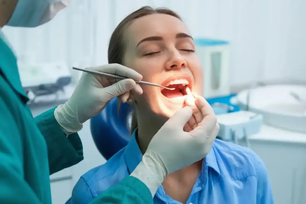 Quanto tempo demora para os dentes ficarem retos com aparelho